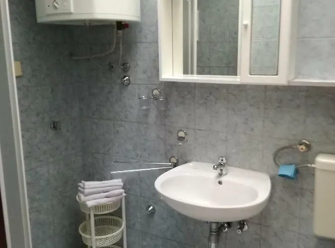 Marijana アパート セルツェ