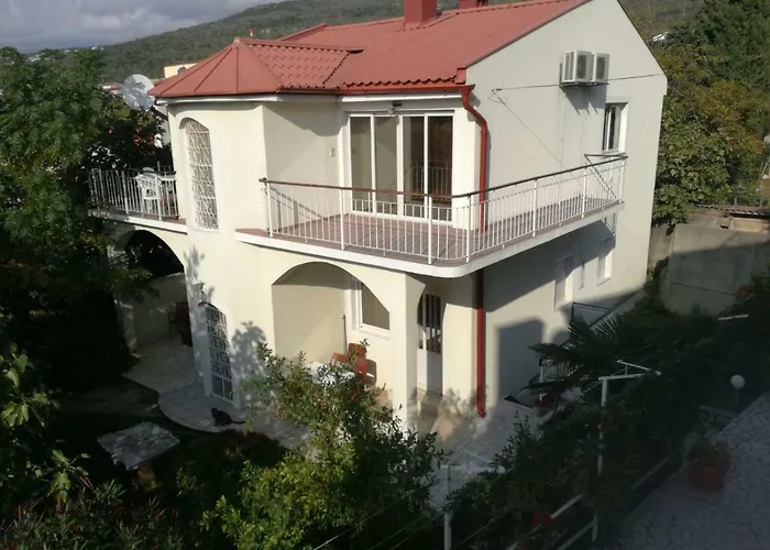 Marijana アパート セルツェ